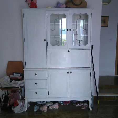 14230a Apartment *